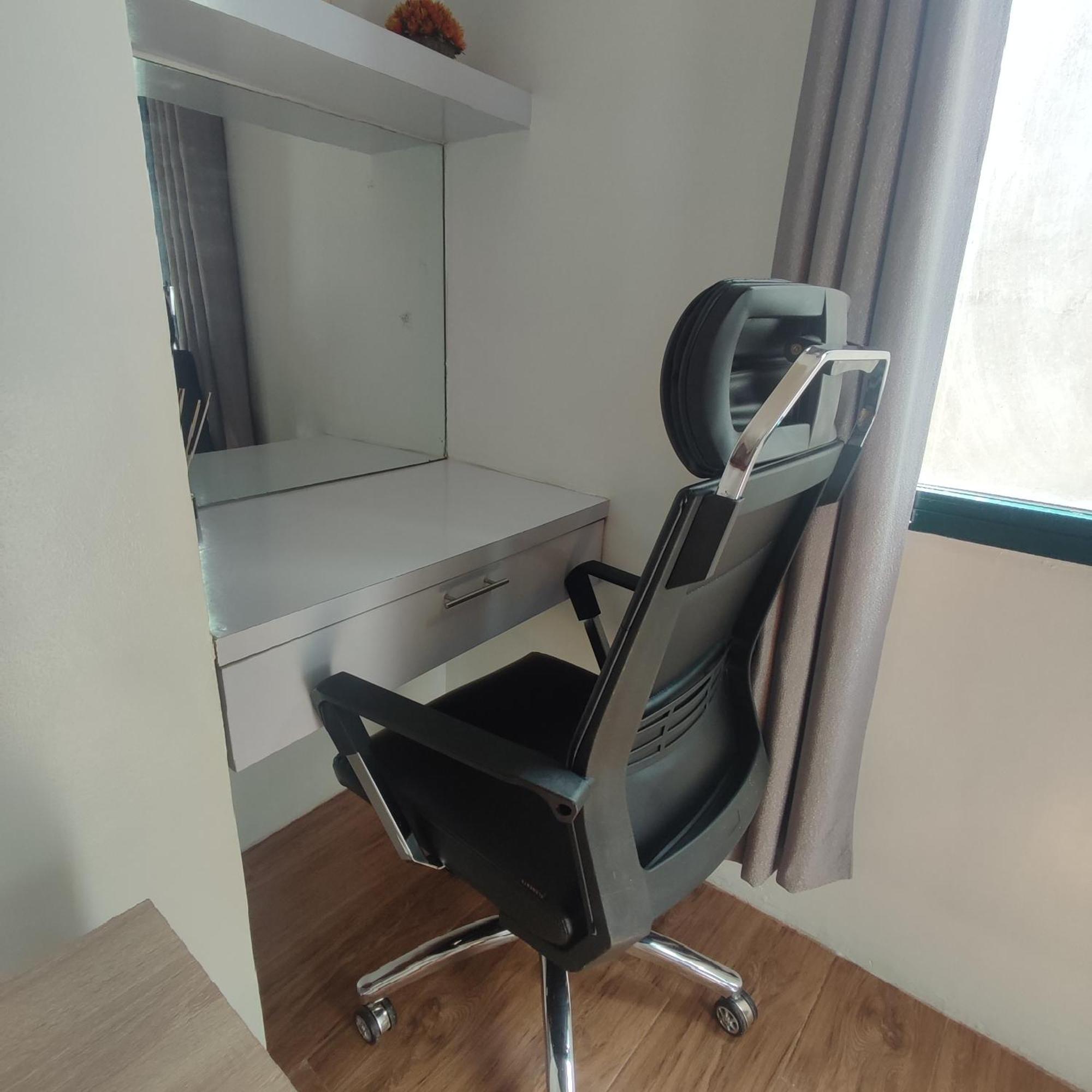 Luxury Spacious 2Br In Salcedo Village มะนิลา ภายนอก รูปภาพ
