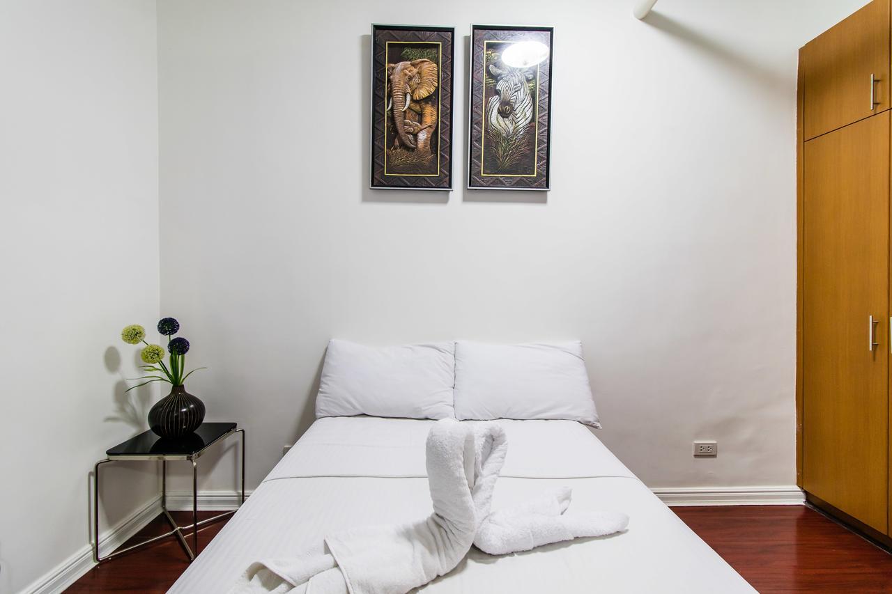 Luxury Spacious 2Br In Salcedo Village มะนิลา ภายนอก รูปภาพ