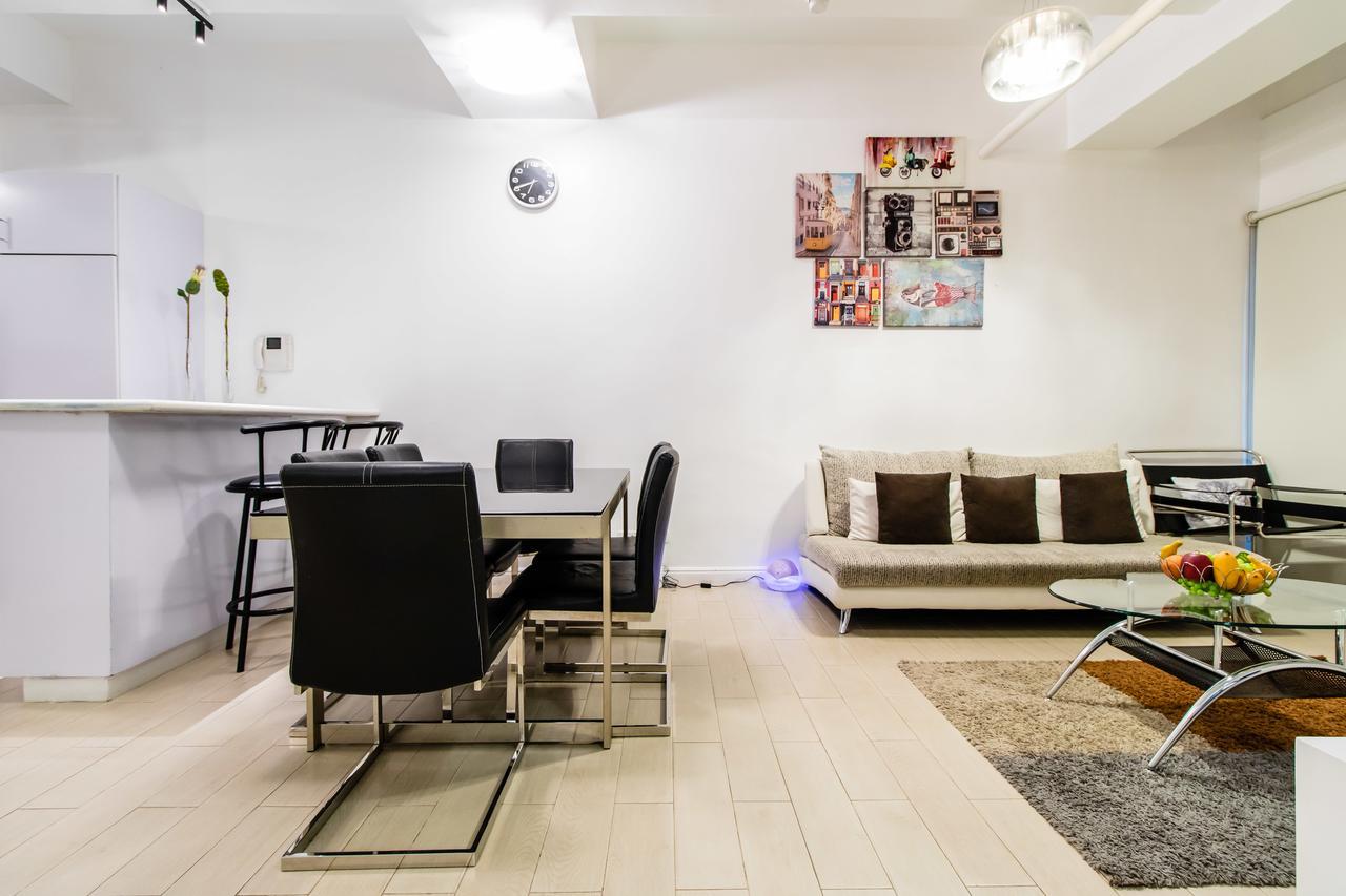 Luxury Spacious 2Br In Salcedo Village มะนิลา ภายนอก รูปภาพ