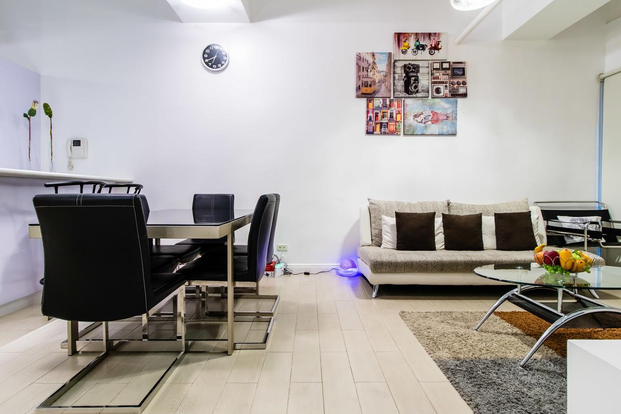 Luxury Spacious 2Br In Salcedo Village มะนิลา ภายนอก รูปภาพ