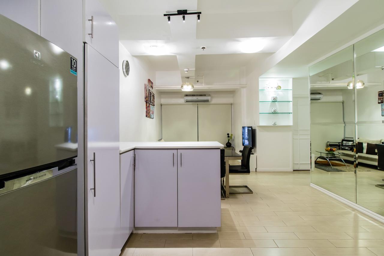 Luxury Spacious 2Br In Salcedo Village มะนิลา ภายนอก รูปภาพ